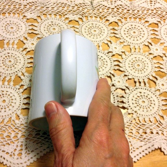 Novelty coffee cup, gag gift for bartender - Picture 4 of 5